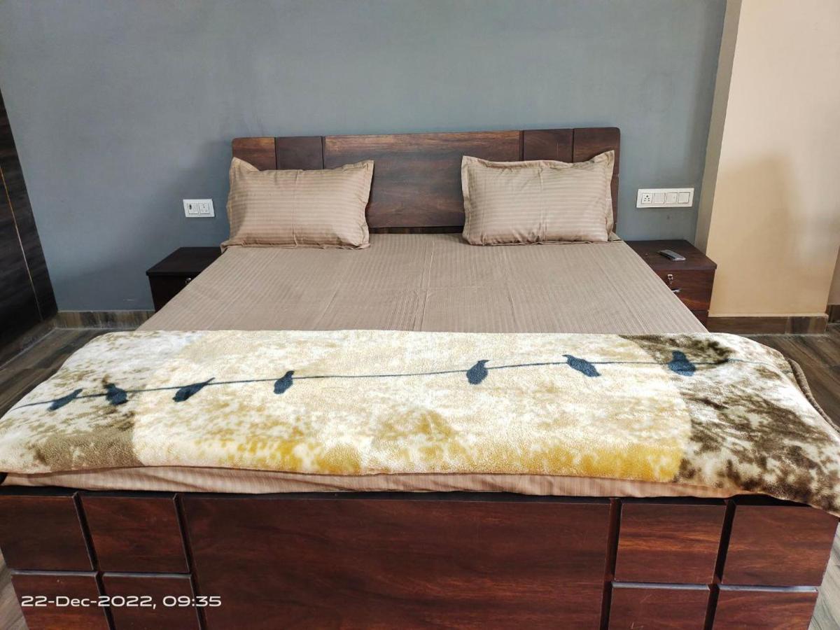 Osho Villa Guest House Dźajpur Zewnętrze zdjęcie